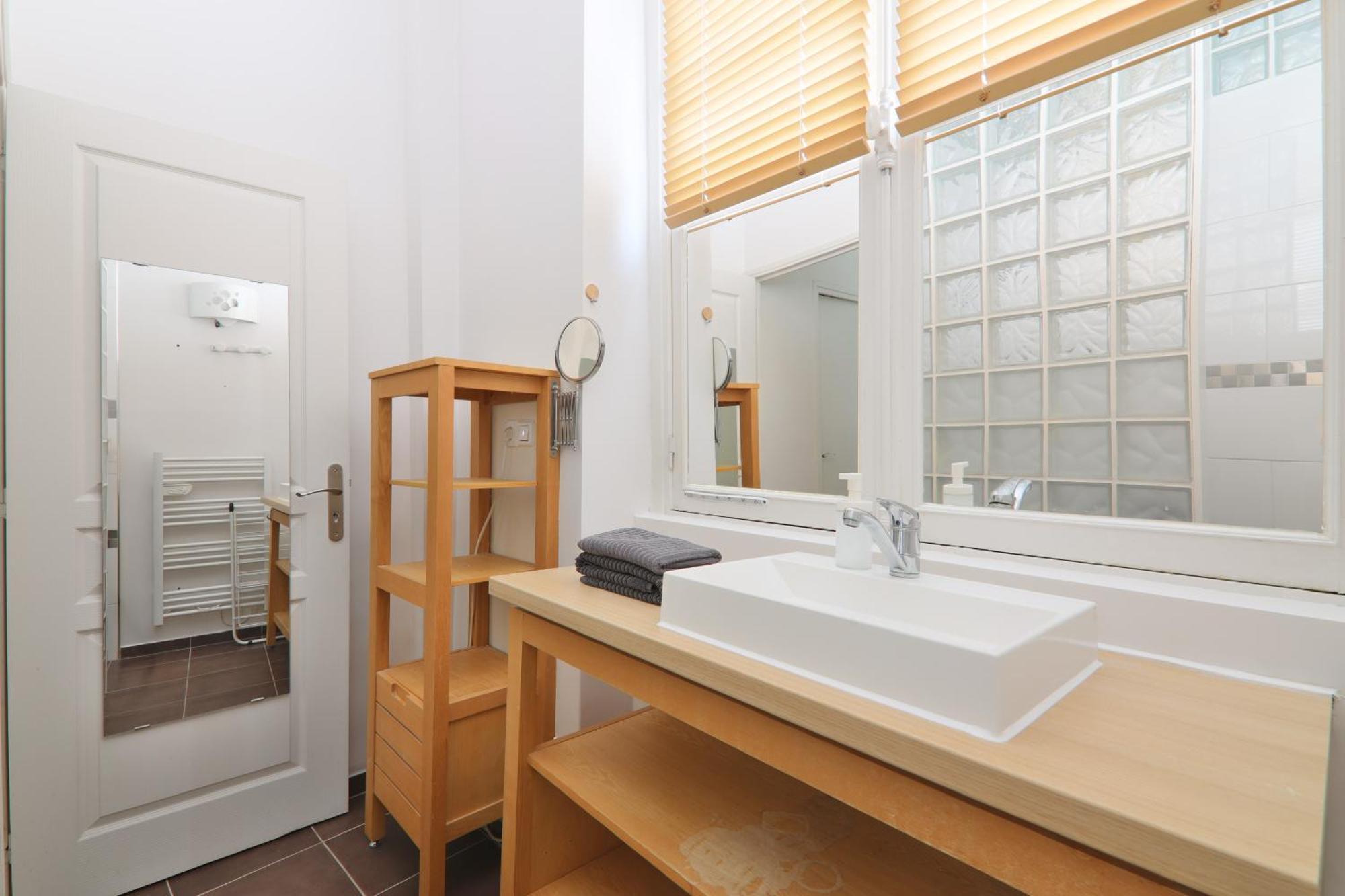 פריז Appartement Quartier Place Des Vosges מראה חיצוני תמונה